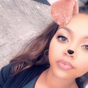 Meet your Posher, Ariel